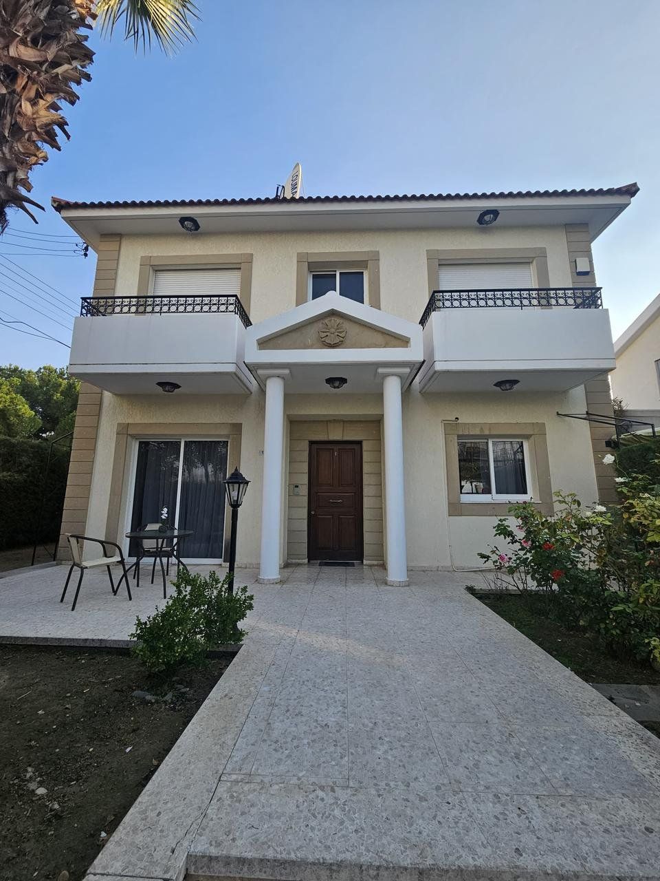 Casa en Germasogeia, Chipre, 155 m² - imagen 1