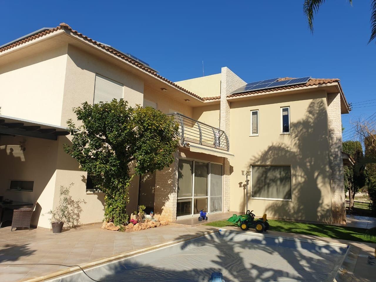 House in Agios Athanasios, Cyprus - picture 16