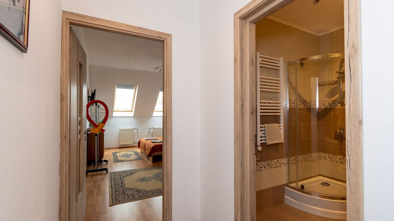 Apartment in Heviz, Hungary, 40 m² - picture 13