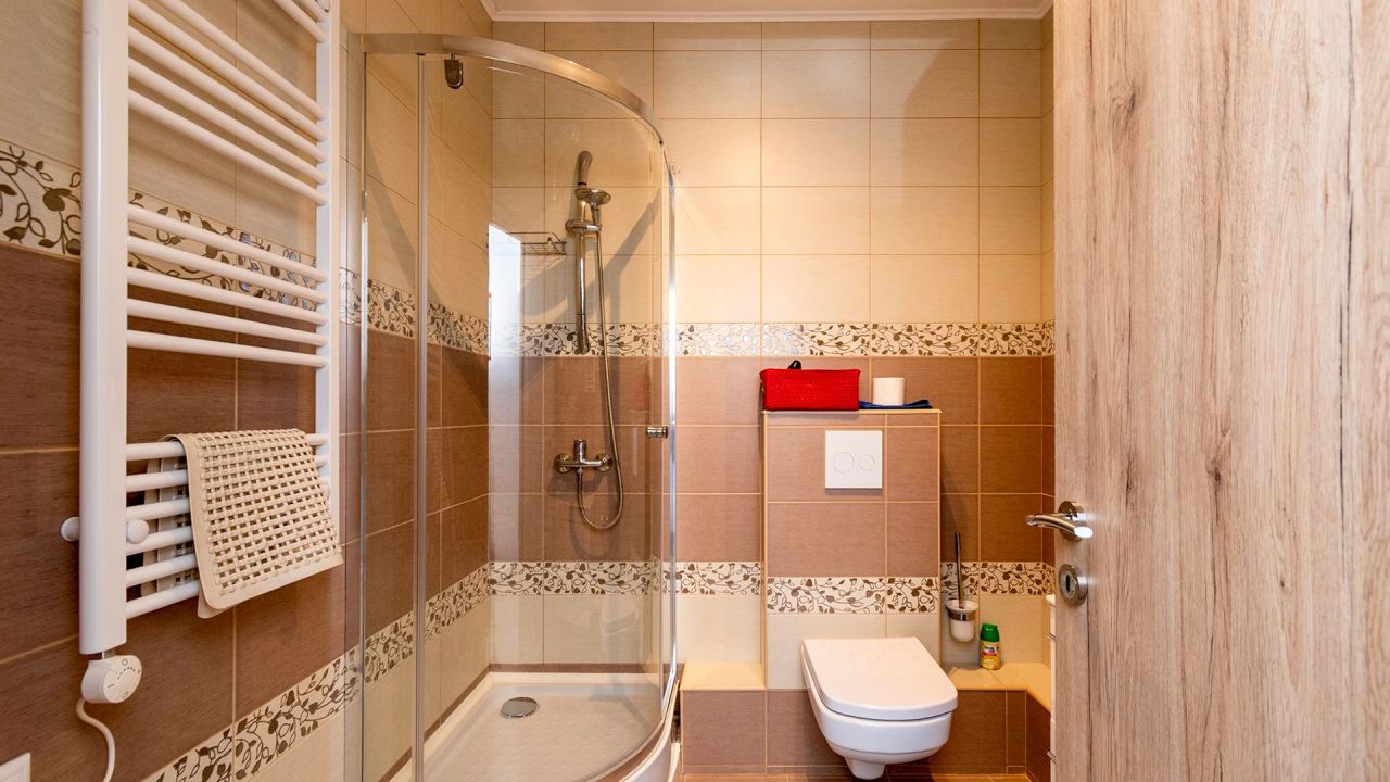 Apartment in Heviz, Hungary, 40 m² - picture 14