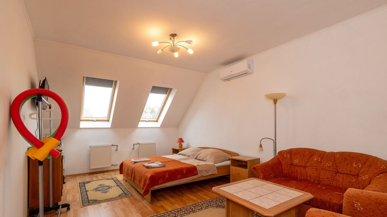 Apartment in Heviz, Hungary, 40 m² - picture 17