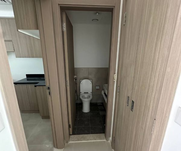 Townhouse in Dubai, UAE, 112.24 m² - picture 11