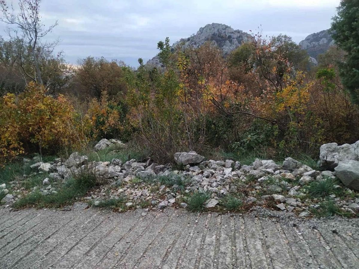 Terreno en Sutomore, Montenegro, 405 ares - imagen 1