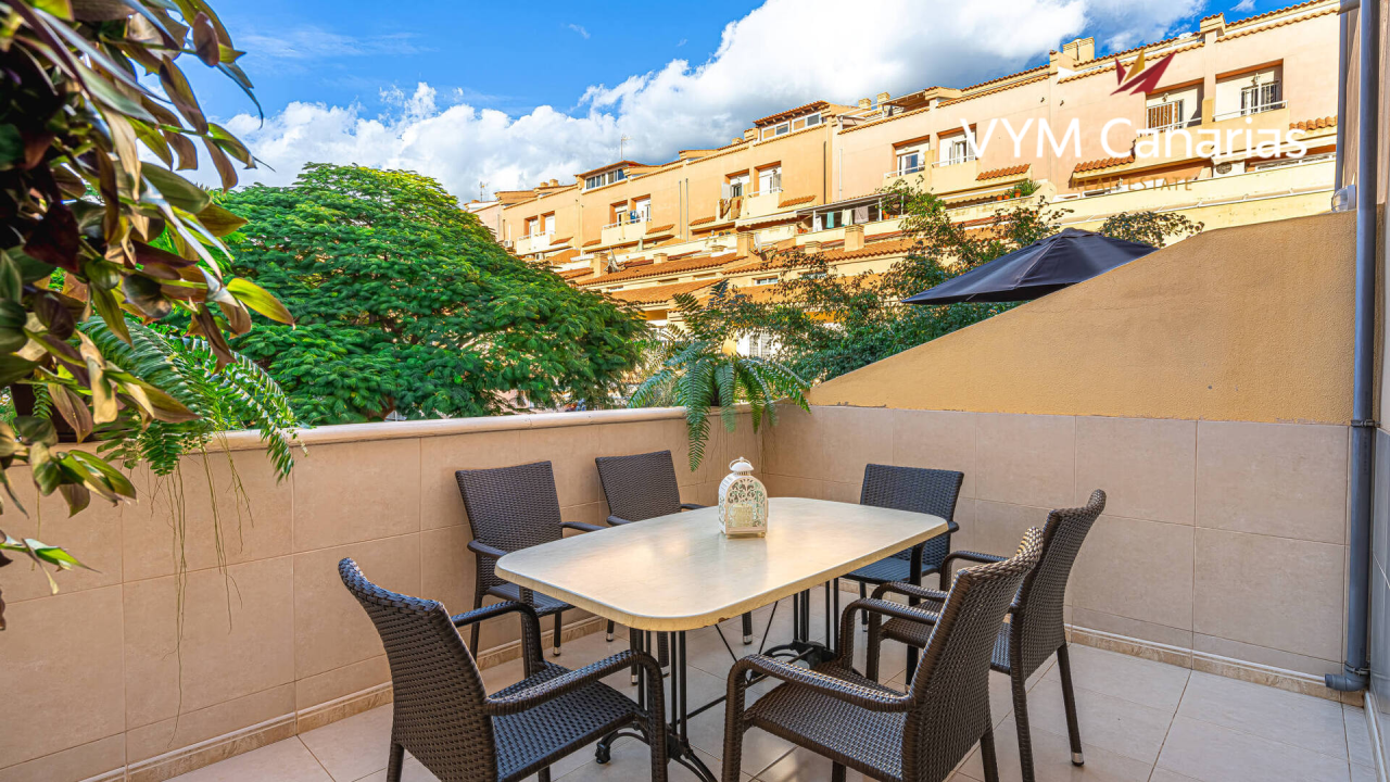 Townhouse on Tenerife, Spain, 141 m² - picture 1