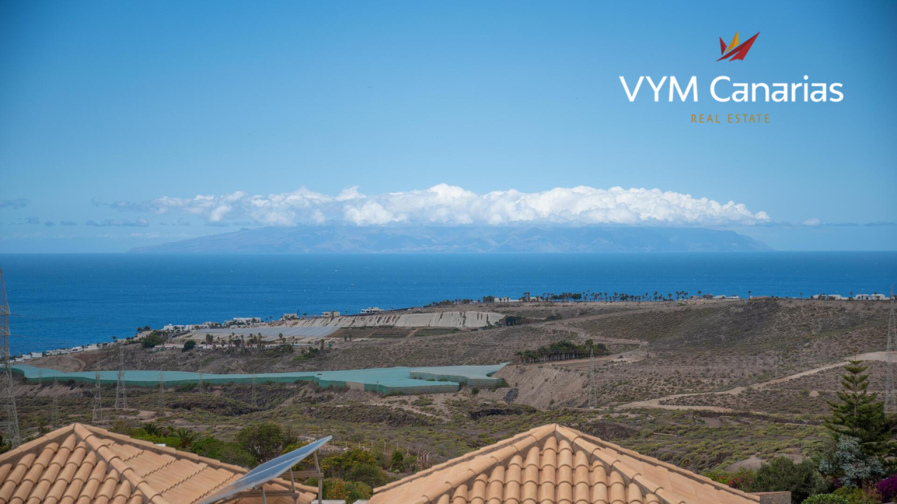 Townhouse on Tenerife, Spain, 228 m² - picture 1