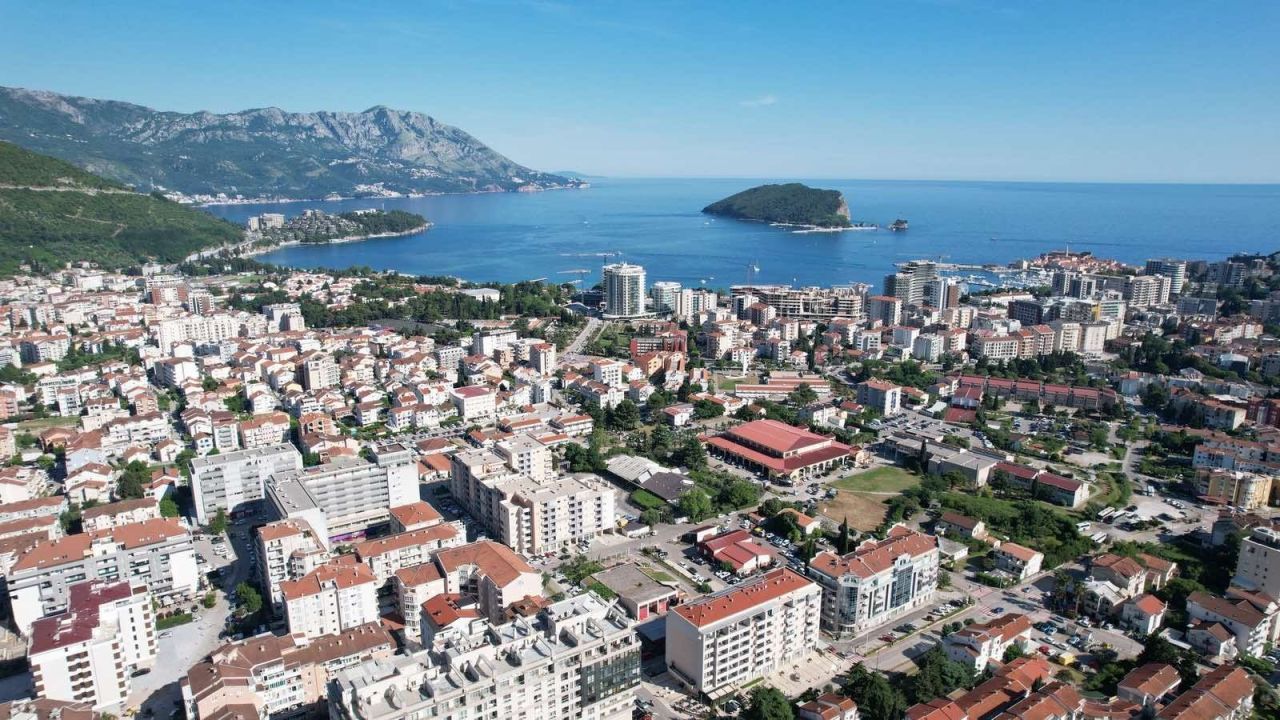 Terrain à Budva, Monténégro, 6 800 m² - image 7