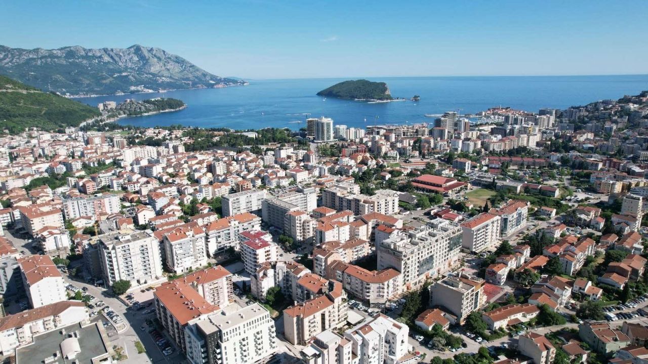 Terrain à Budva, Monténégro, 6 800 m² - image 18