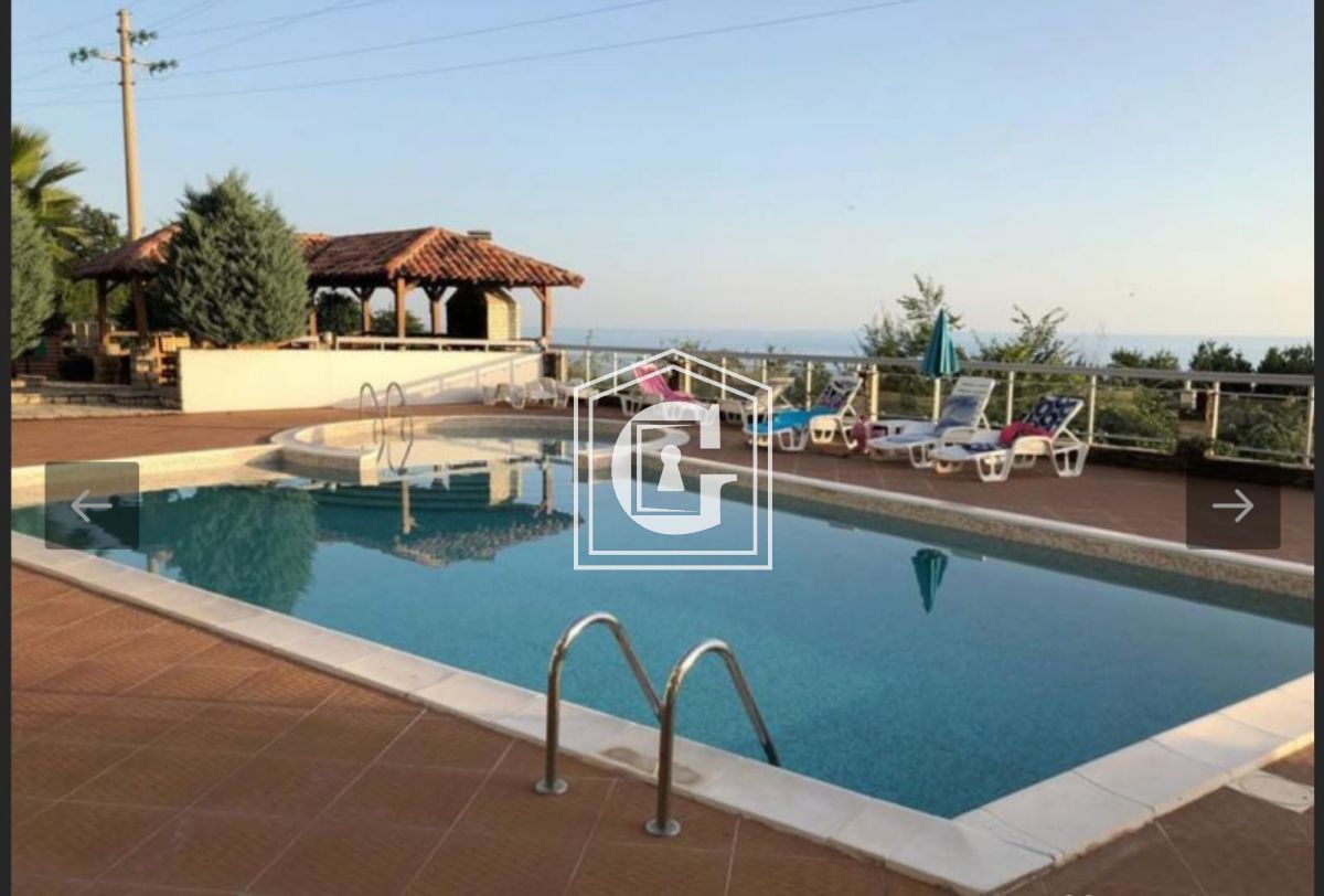 Apartamento en el Bar, Montenegro, 114 m² - imagen 1