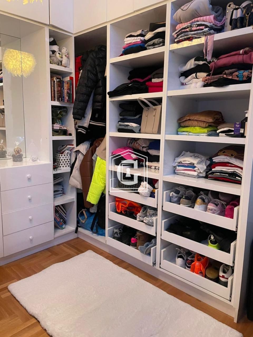 Apartment in Budva, Montenegro, 64 m² - picture 9