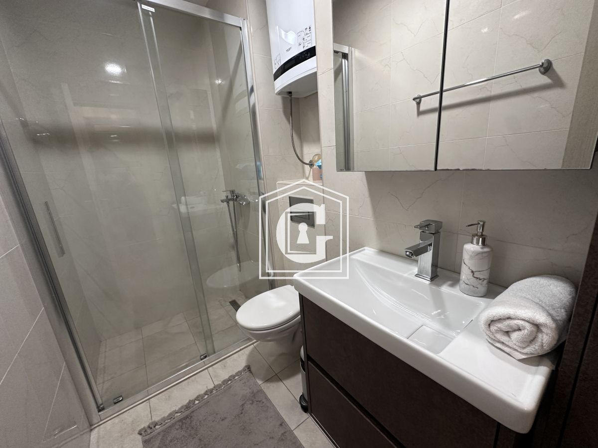 Apartment in Budva, Montenegro, 64 m² - picture 13