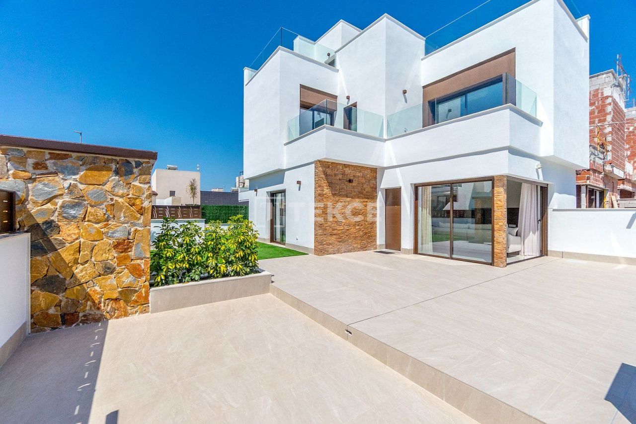 Villa in Benijofar, Spain, 119 m² - picture 1