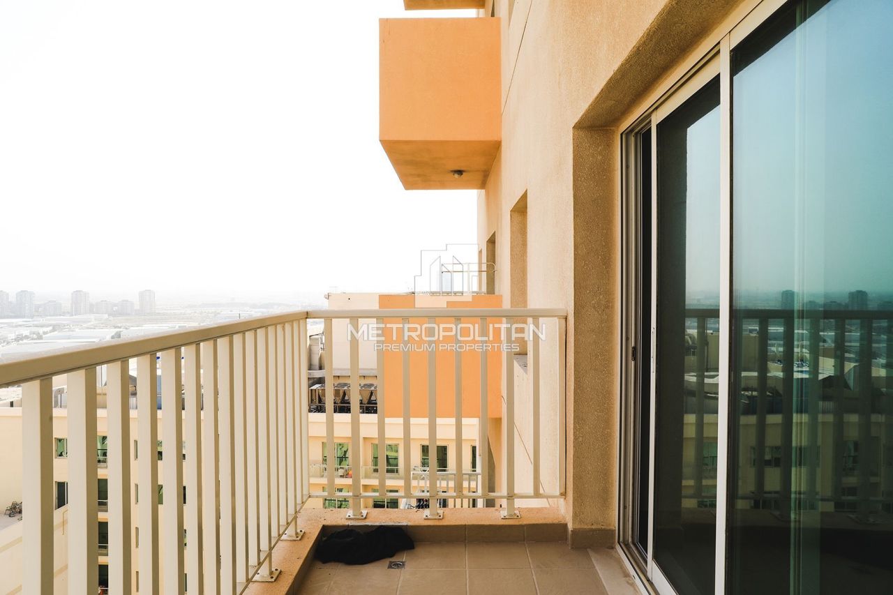 Appartement à Dubaï, EAU, 67 m² - image 1