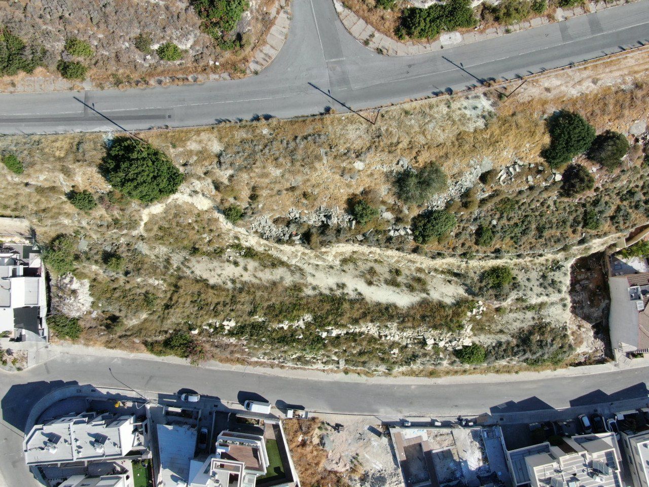 House in Agios Athanasios, Cyprus - picture 1
