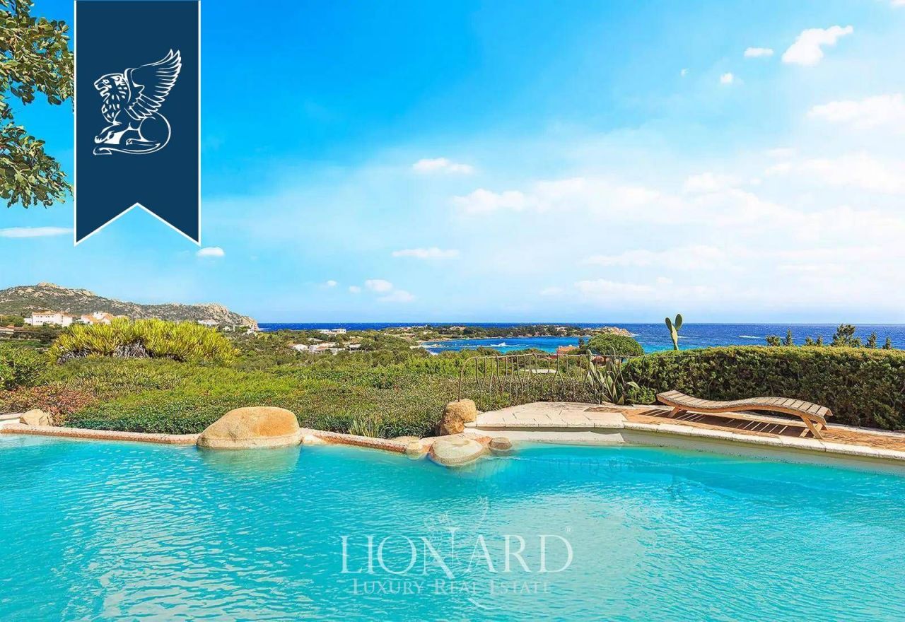 Villa in Porto Cervo, Italien, 560 m² - Foto 2