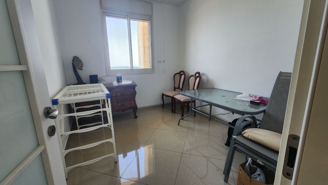 Flat in Bat Yam, Israel, 120 m² - picture 6