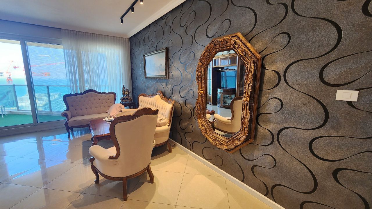 Flat in Bat Yam, Israel, 120 m² - picture 5