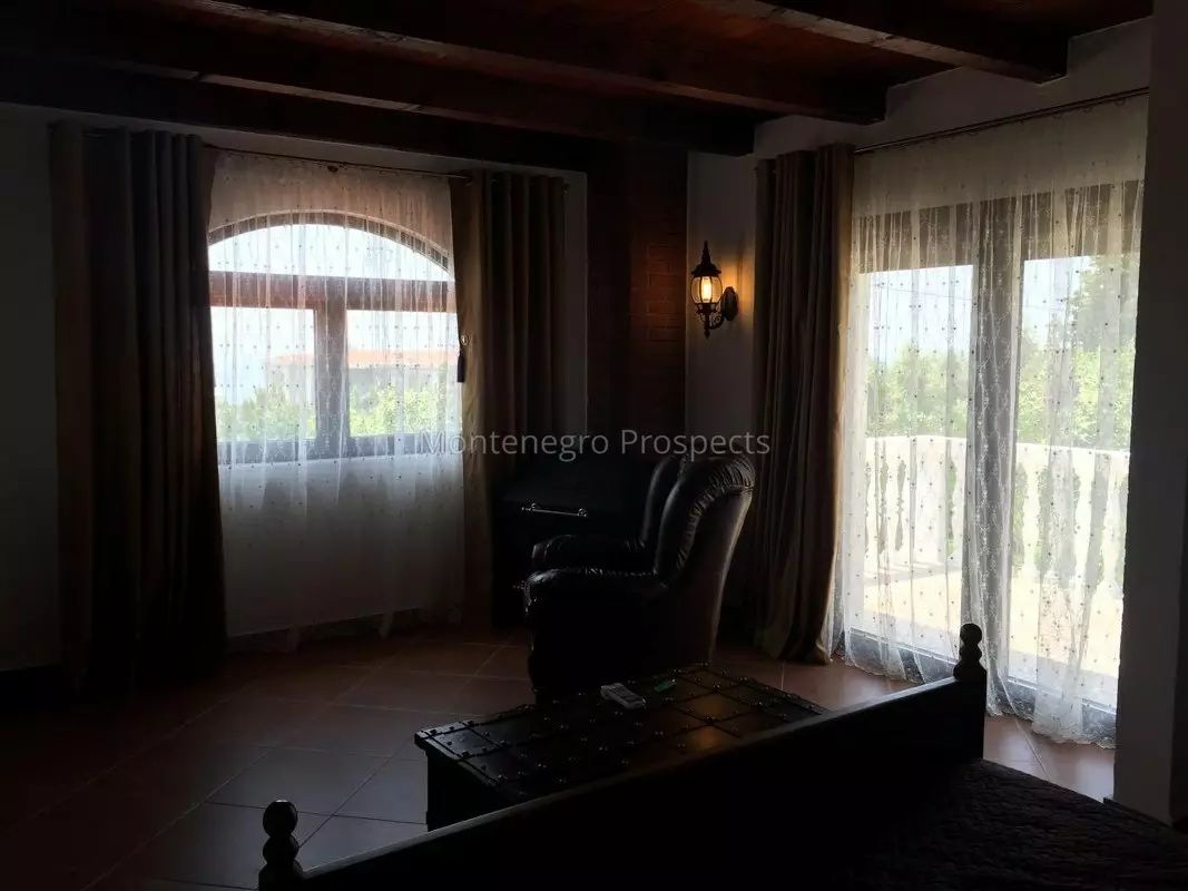 Casa a Becici, Montenegro, 244 m² - foto 5