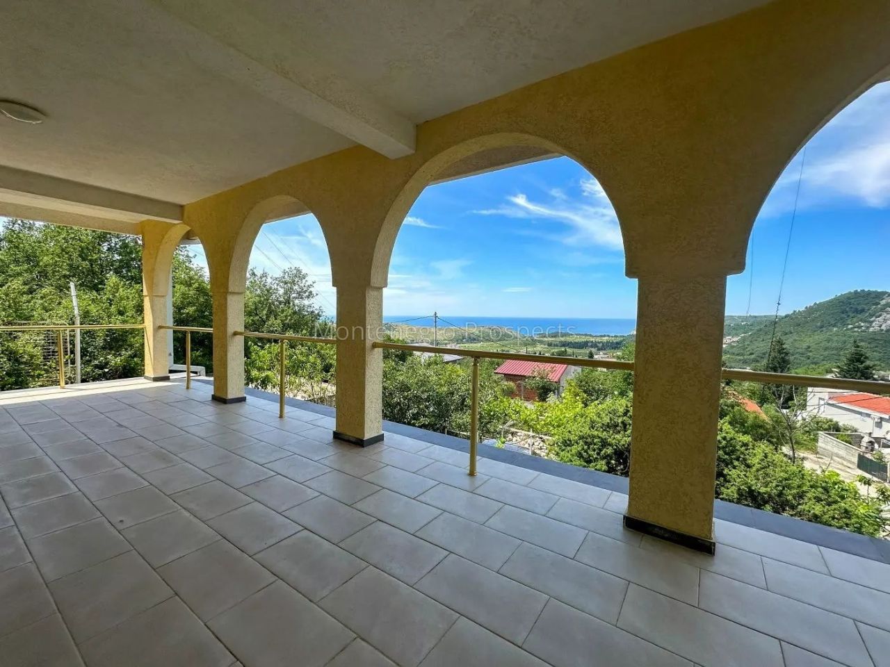 Casa en Sutomore, Montenegro, 390 m² - imagen 18