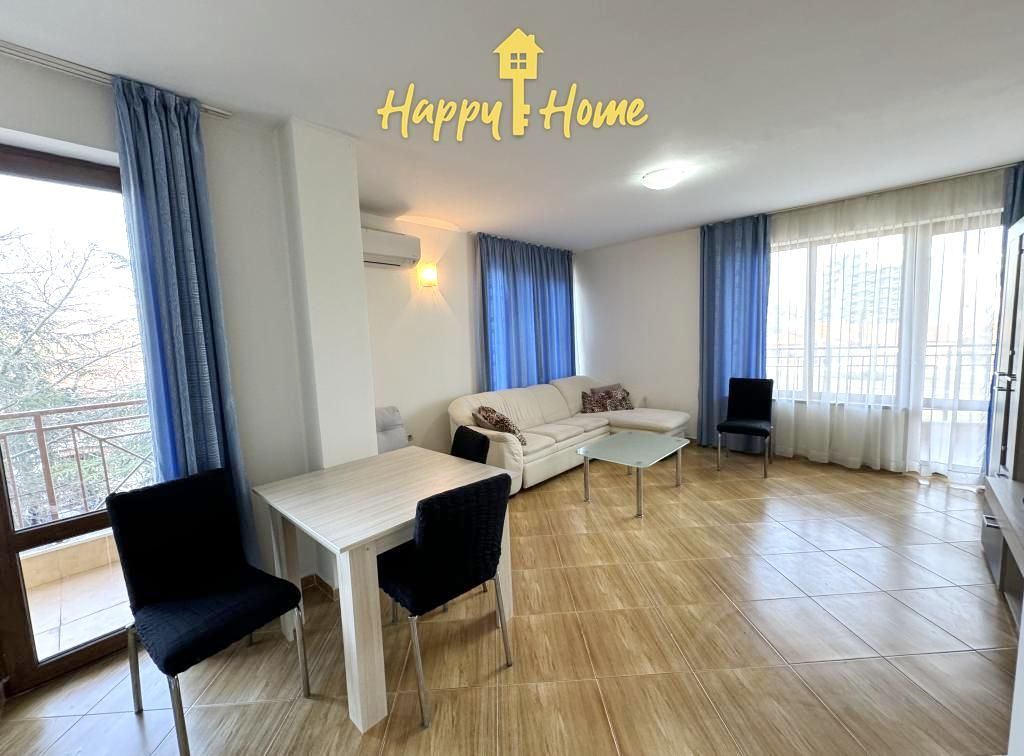 Appartement à Slantchev Briag, Bulgarie, 87 m² - image 1