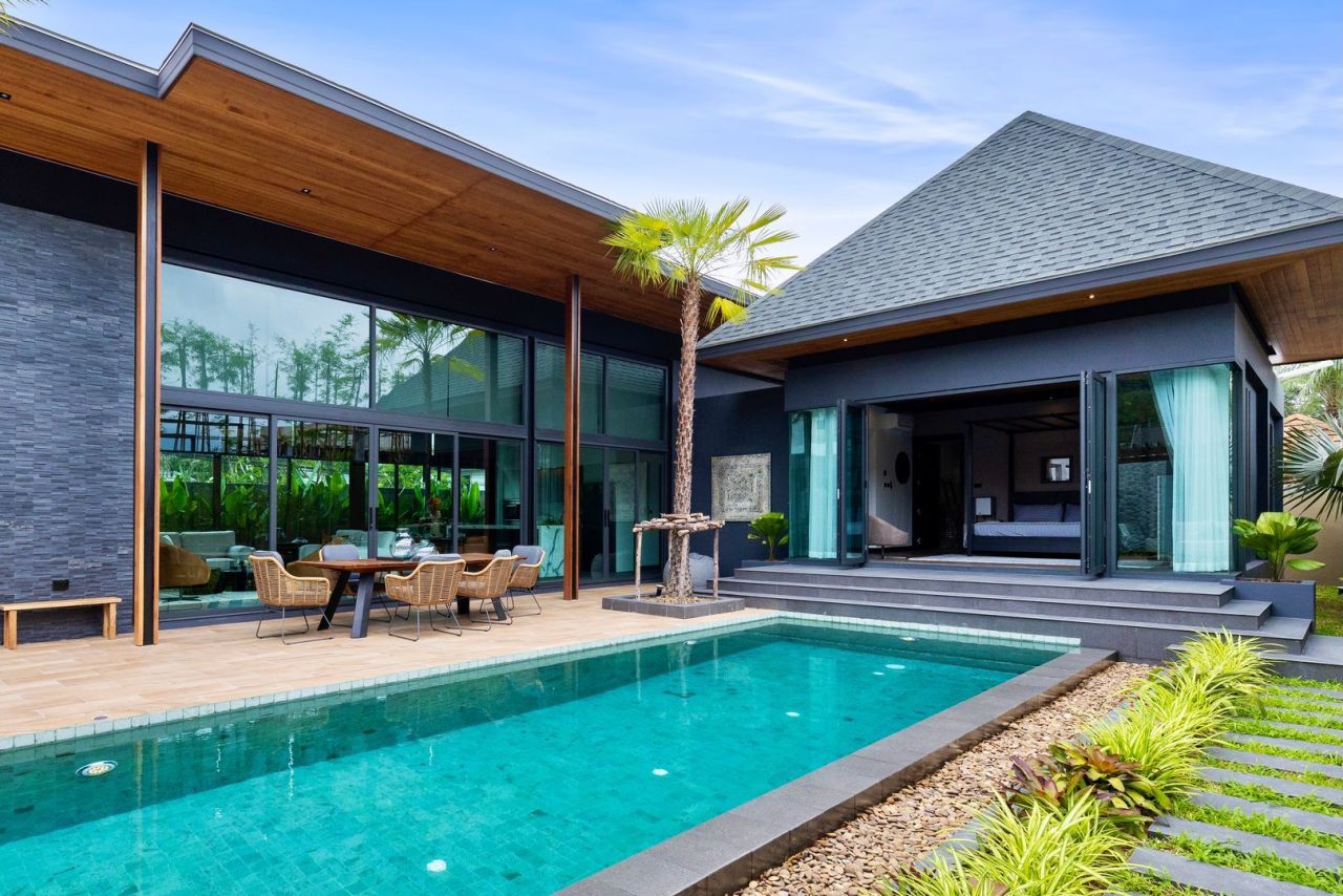Villa à Phuket, Thaïlande, 380 m² - image 1