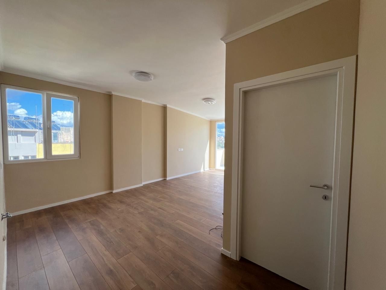 Piso en Durres, Albania, 84.7 m² - imagen 8