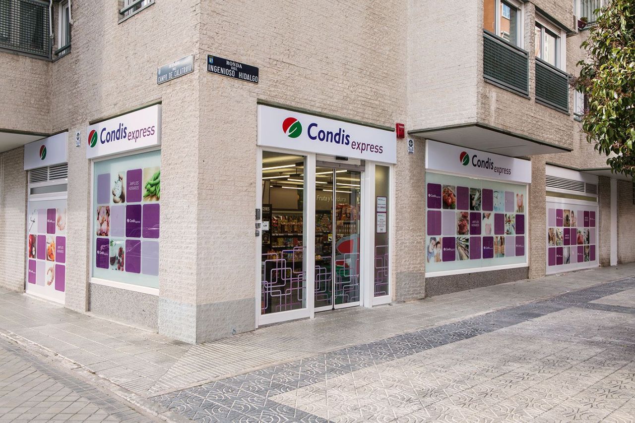 Gewerbeimmobilien in Barcelona, Spanien, 463 m² - Foto 1
