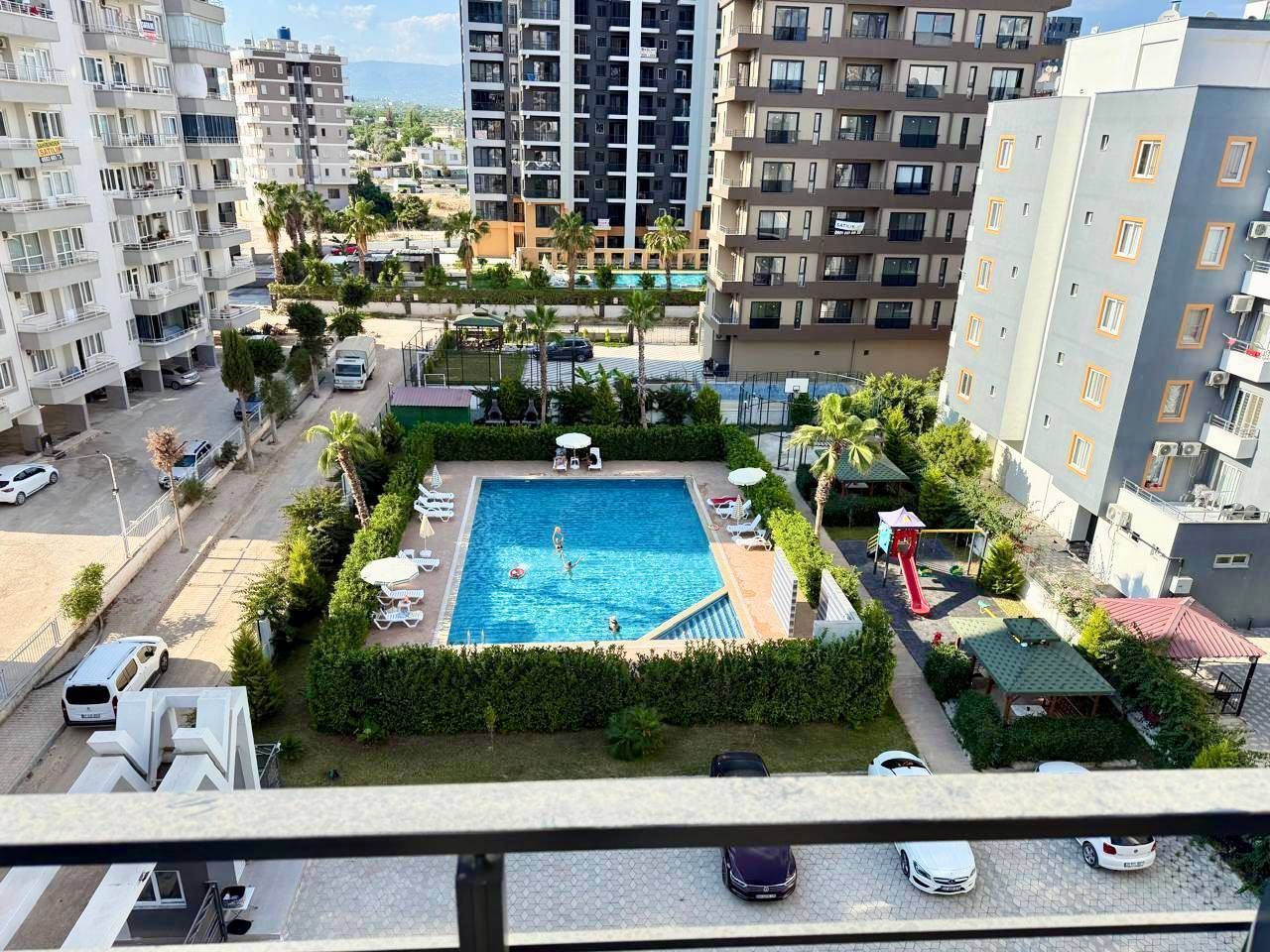 Piso en Mersin, Turquia, 65 m² - imagen 1