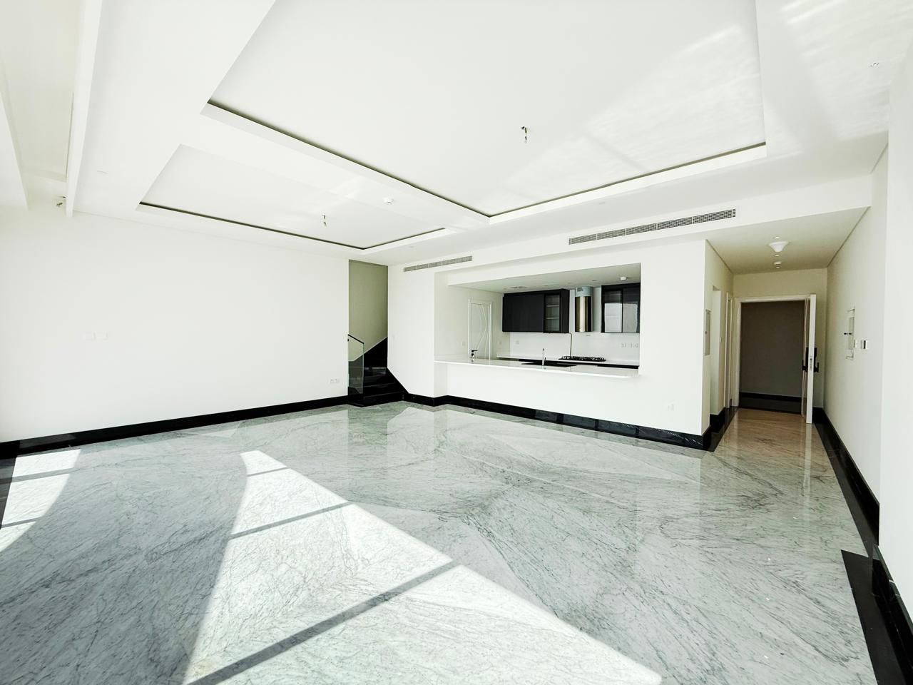 Flat in Dubai, UAE, 214.77 m² - picture 1