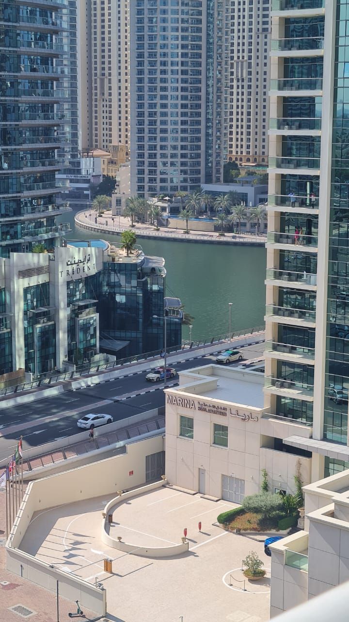 Flat in Dubai, UAE, 67.54 m² - picture 1