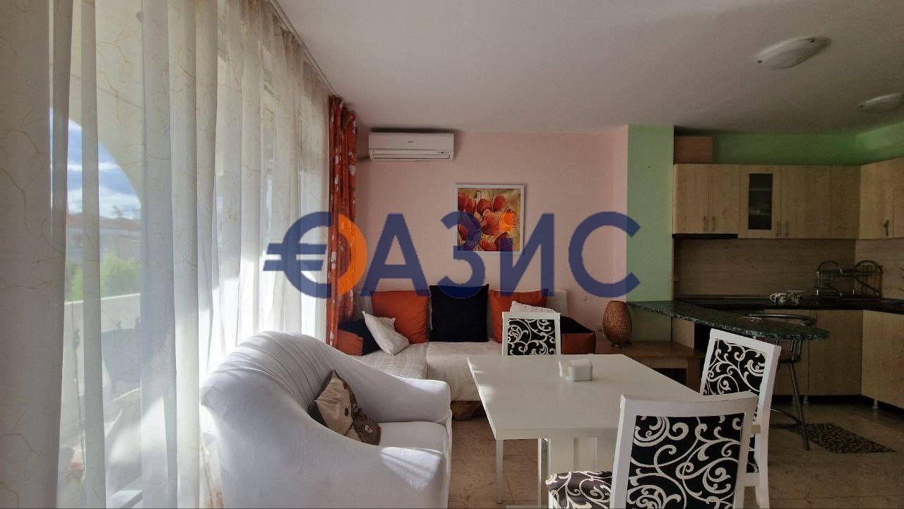 Apartment Saint Vlas, Bulgaria, 61.6 m² - picture 1