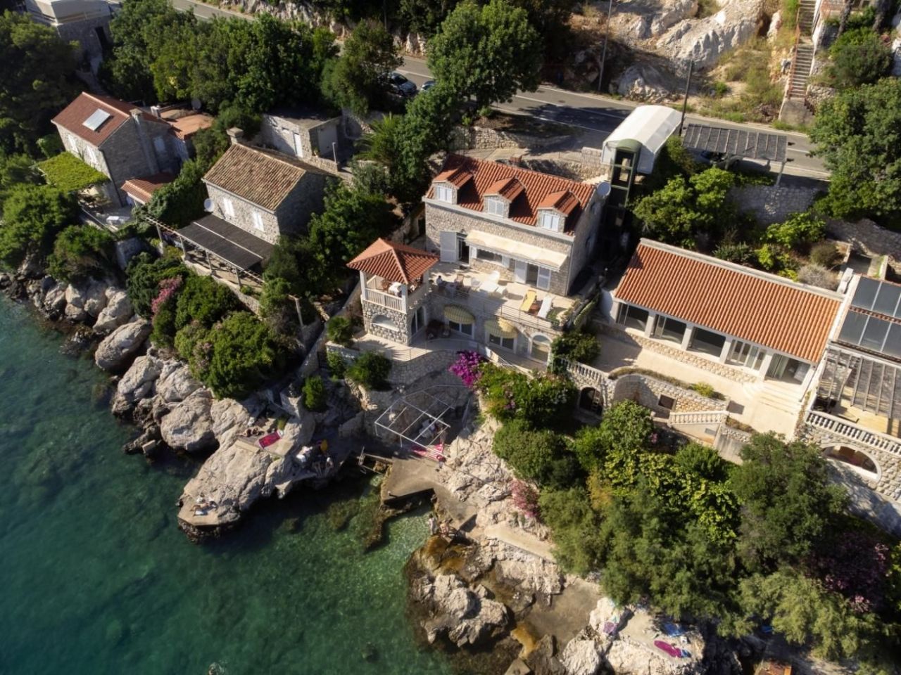 Villa in Dubrovnik, Croatia, 210 m² - picture 1