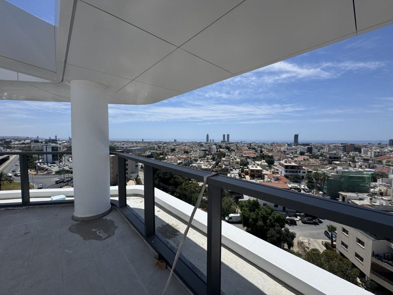 Bureau à Limassol, Chypre, 193 m² - image 1