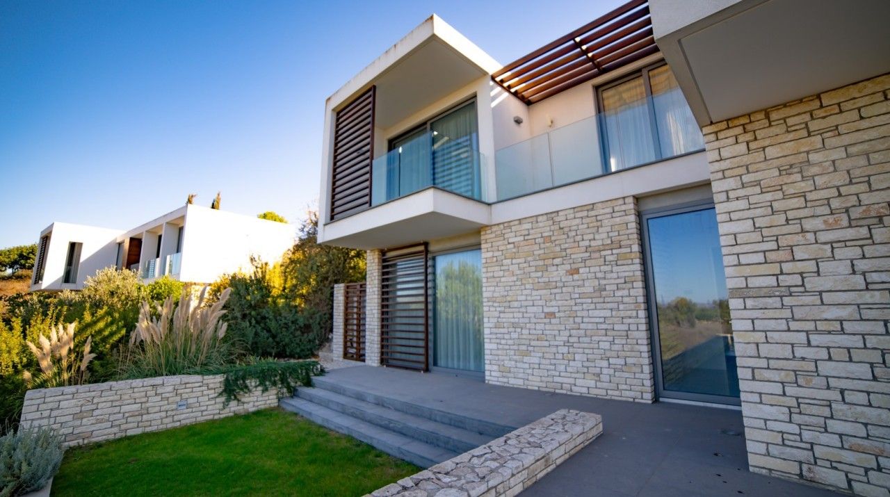 Villa in Paphos, Cyprus, 224 m² - picture 1