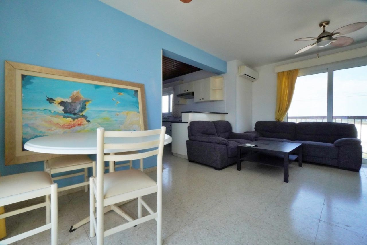 Apartment in Larnaka, Zypern, 88 m² - Foto 1