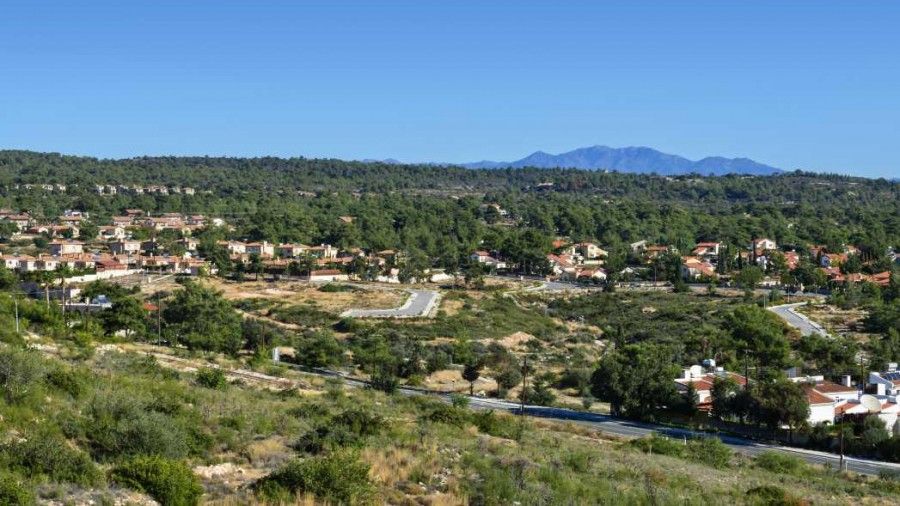 Terrain à Limassol, Chypre, 1 097 m² - image 1