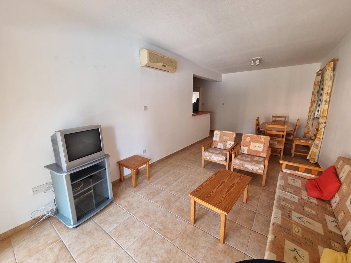 Apartment in Paphos, Cyprus, 79 m² - picture 2