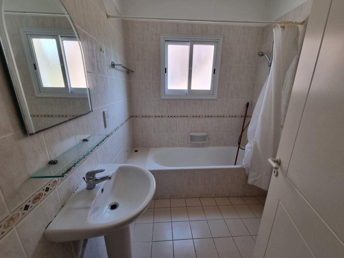 Apartment in Paphos, Cyprus, 79 m² - picture 8