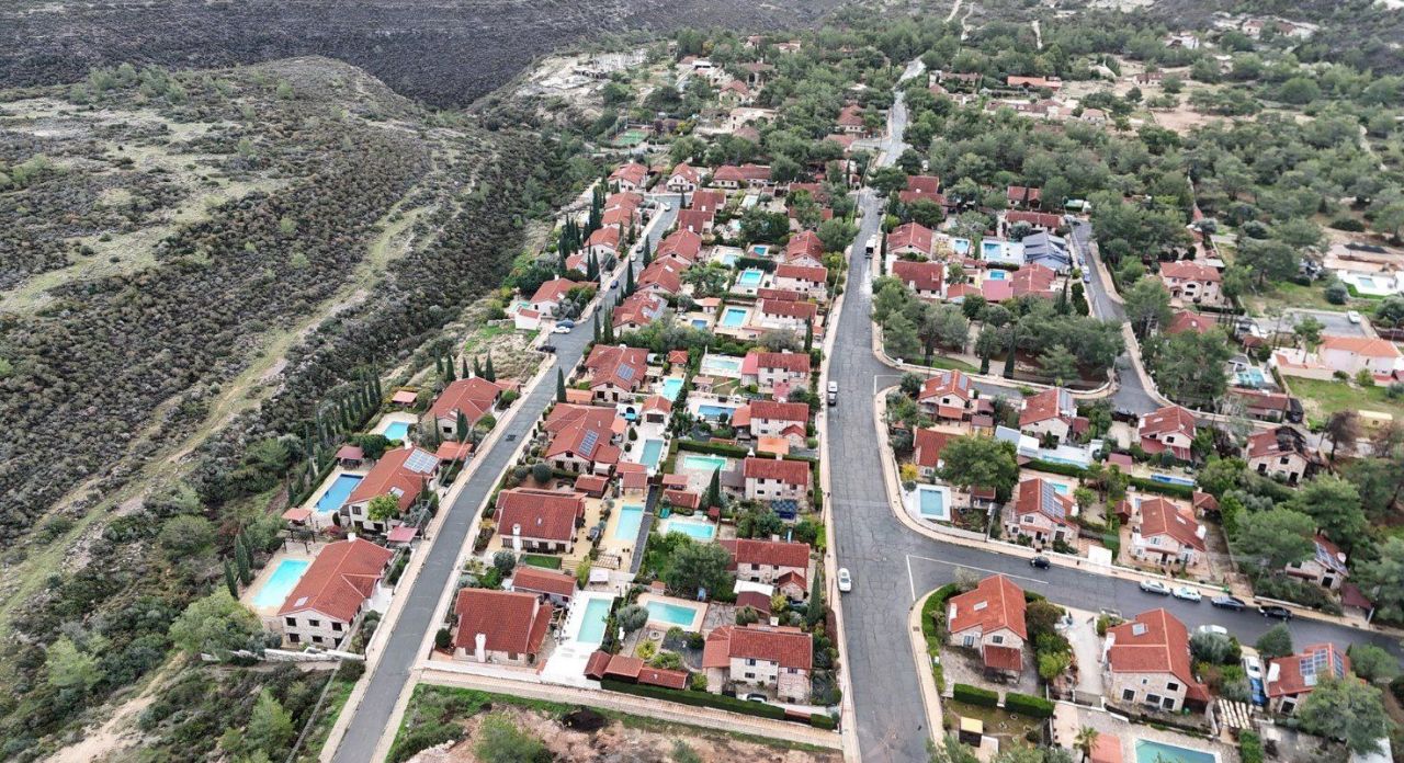 House in Limassol, Cyprus, 145 m² - picture 1