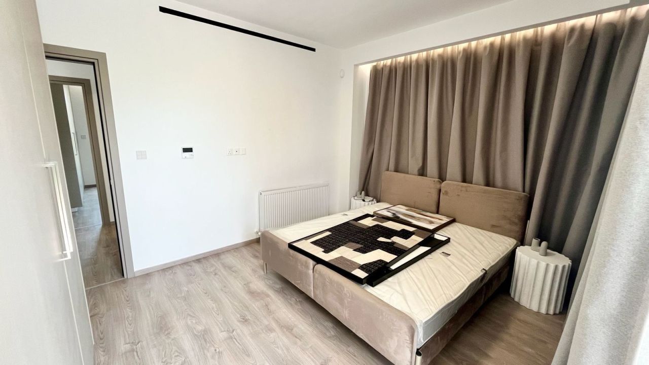 Apartment in Paphos, Cyprus - picture 10