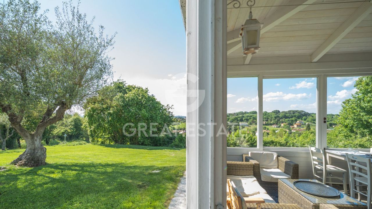 House in Foiano della Chiana, Italy, 659.2 m² - picture 18