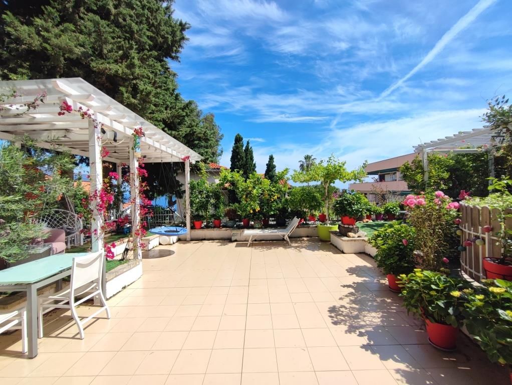 Apartment in San Remo, Italy, 90 m² - picture 5