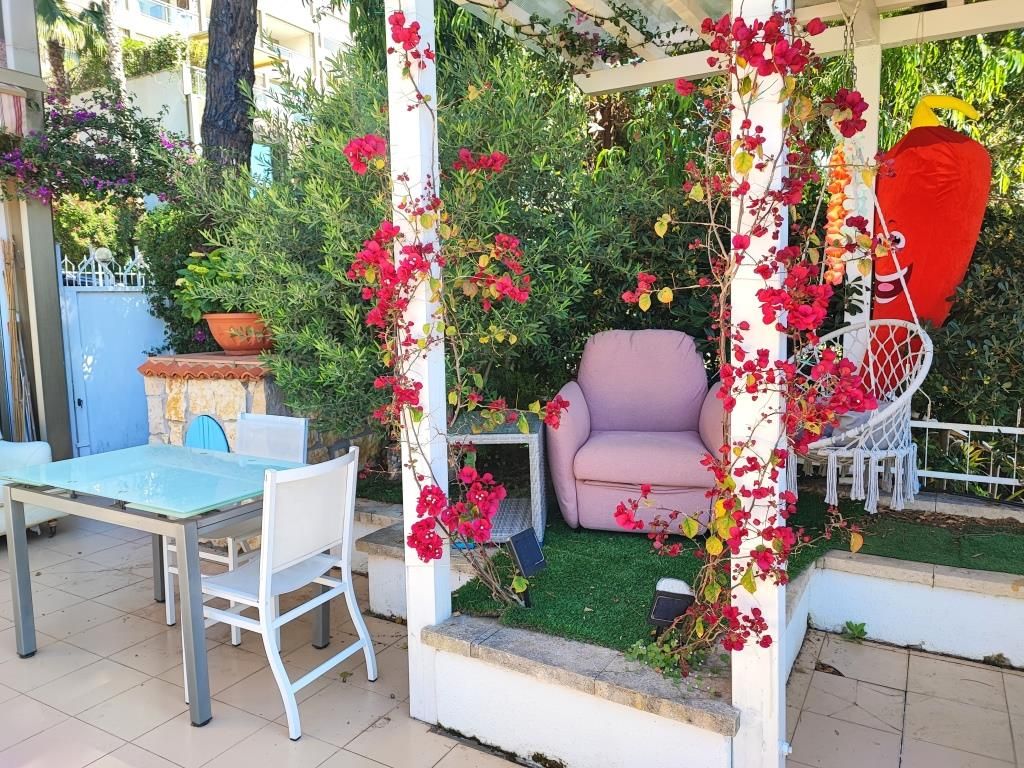 Apartment in San Remo, Italy, 90 m² - picture 6