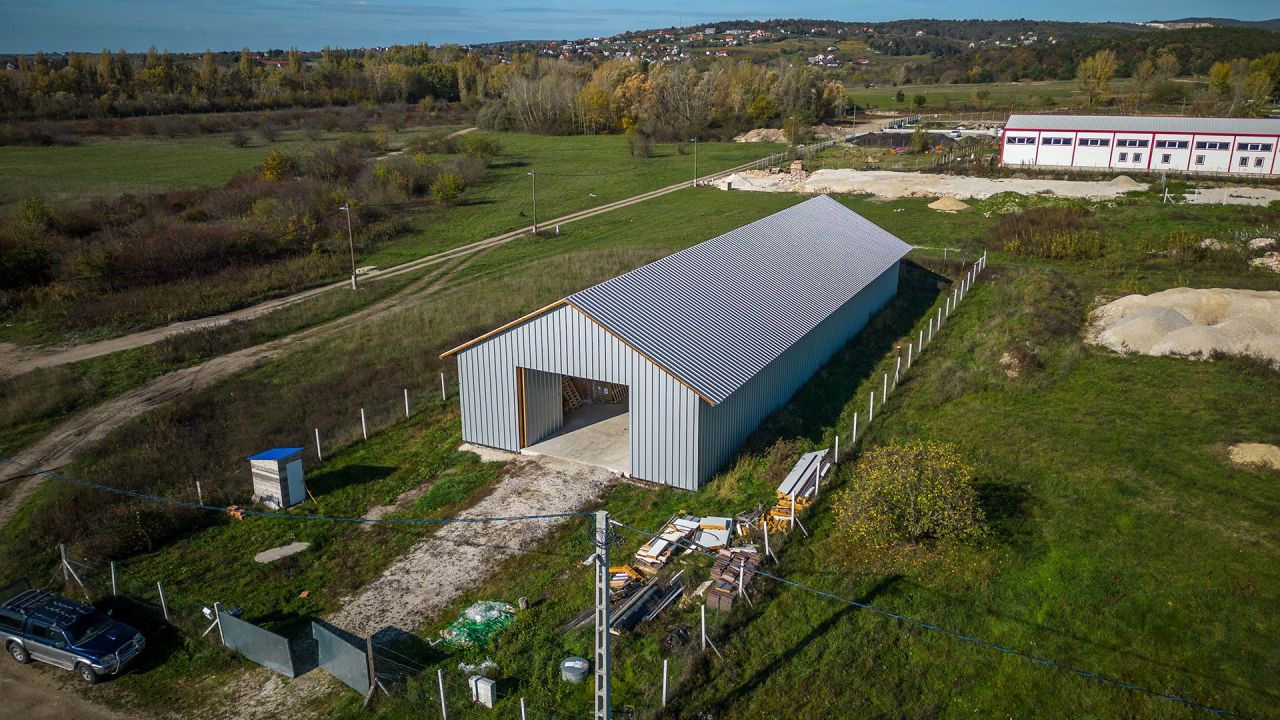 Fabrication à Gyenesdiás, Hongrie, 480 m² - image 1