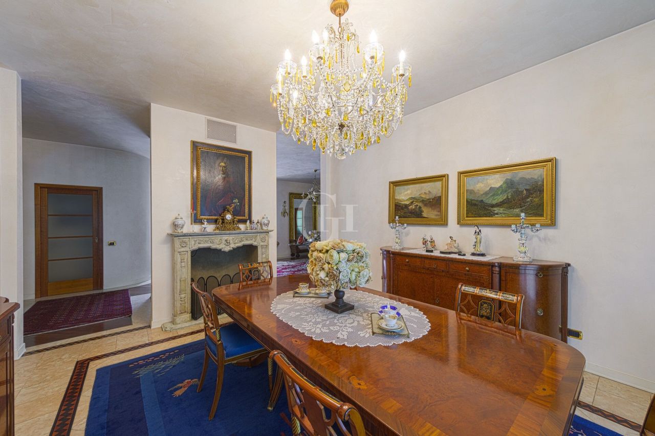 Villa in Iseosee, Italien, 562 m² - Foto 13