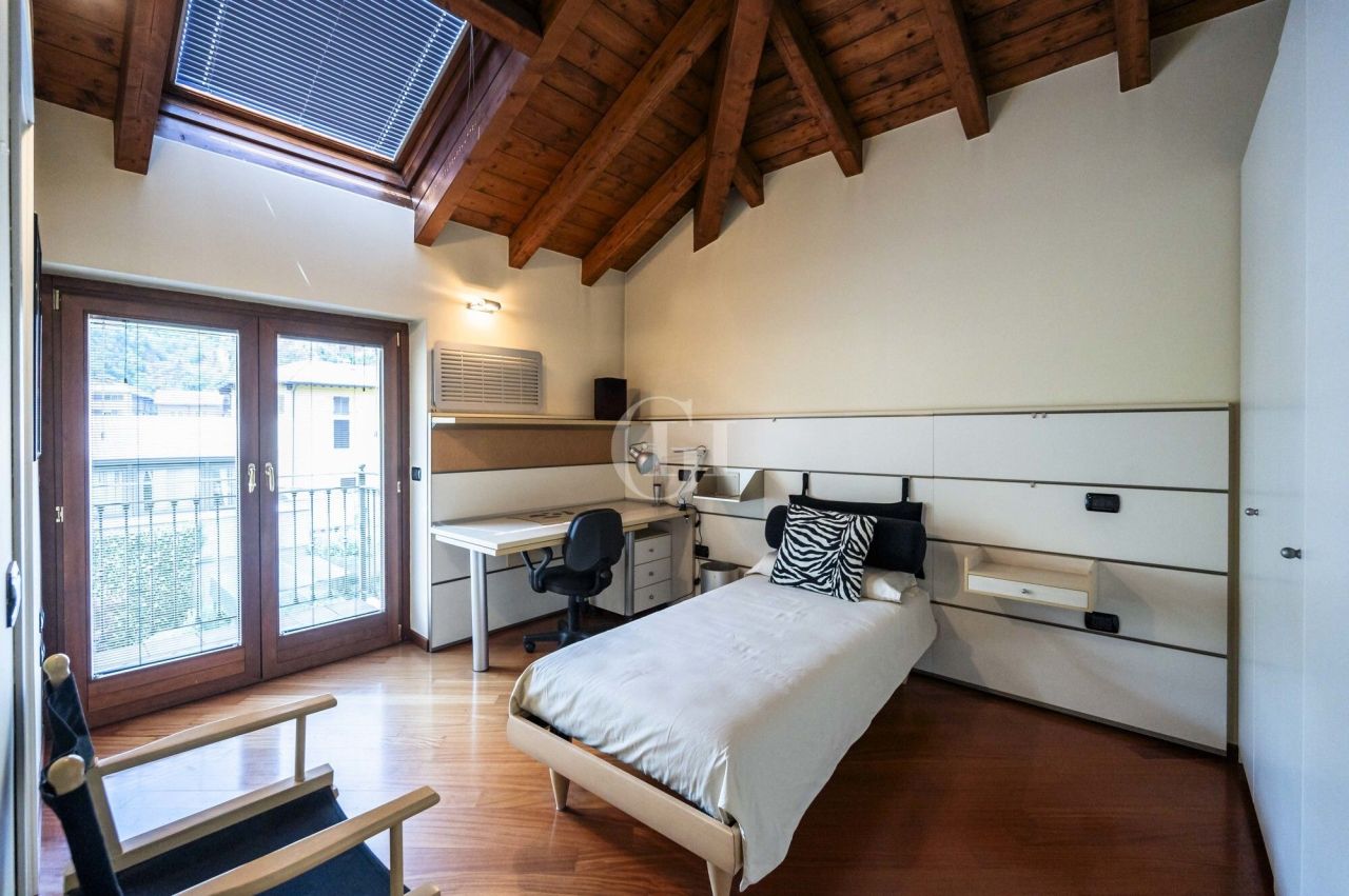 Villa par le Lac d'Iseo, Italie, 400 m² - image 15