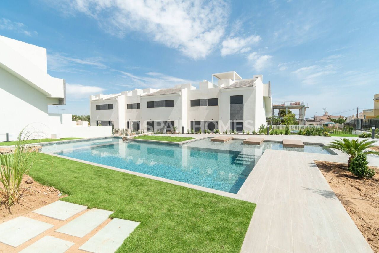 Penthouse à Torrevieja, Espagne, 74 m² - image 1