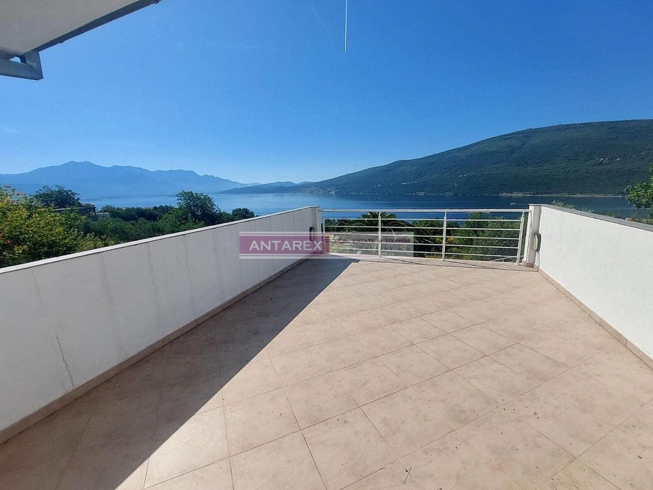 Villa a Đenovići, Montenegro, 212 m² - foto 11