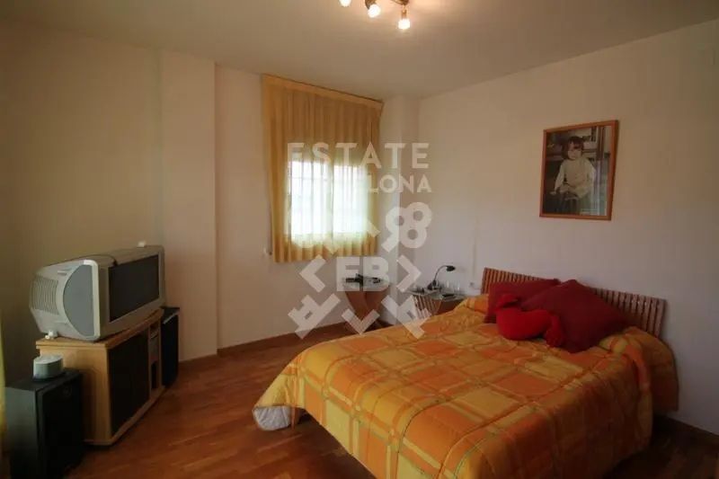 House in Gava Mar, Spain, 375 m² - picture 10