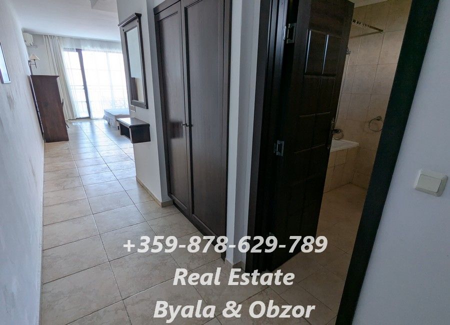 Flat in Obzor, Bulgaria, 64 m² - picture 12