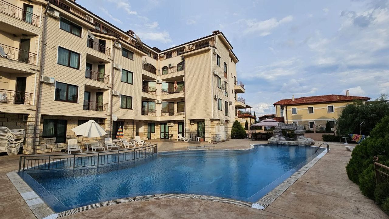 Apartment in Kosharitsa, Bulgaria, 199 m² - picture 1